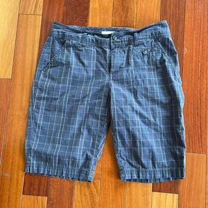 Columbia shorts size 8 blue